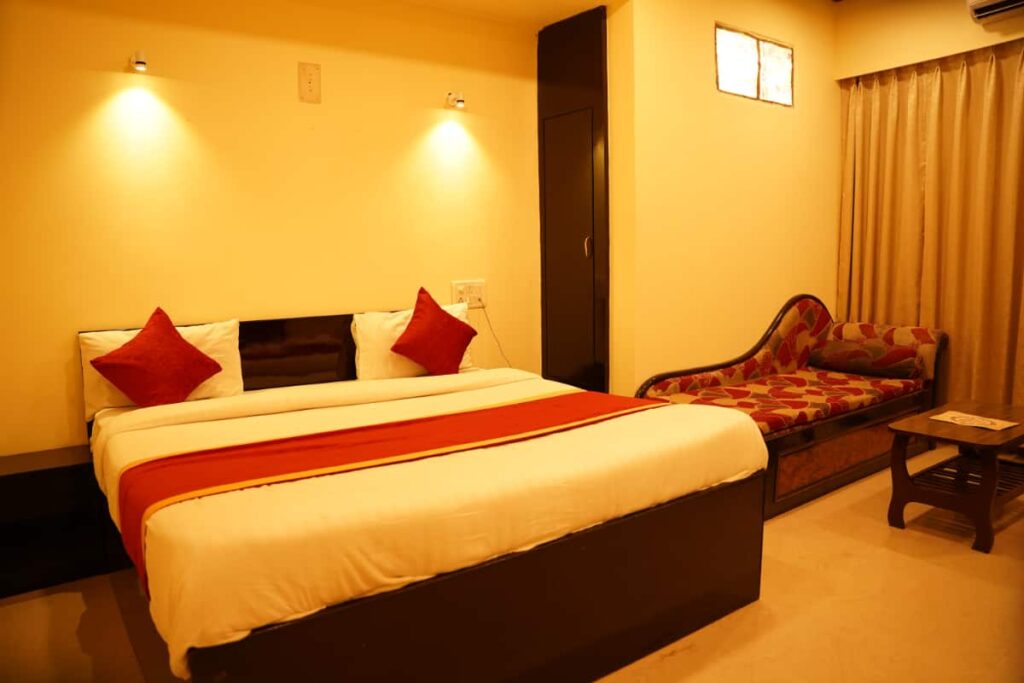 Hotel Near Railway Station In Udaipur